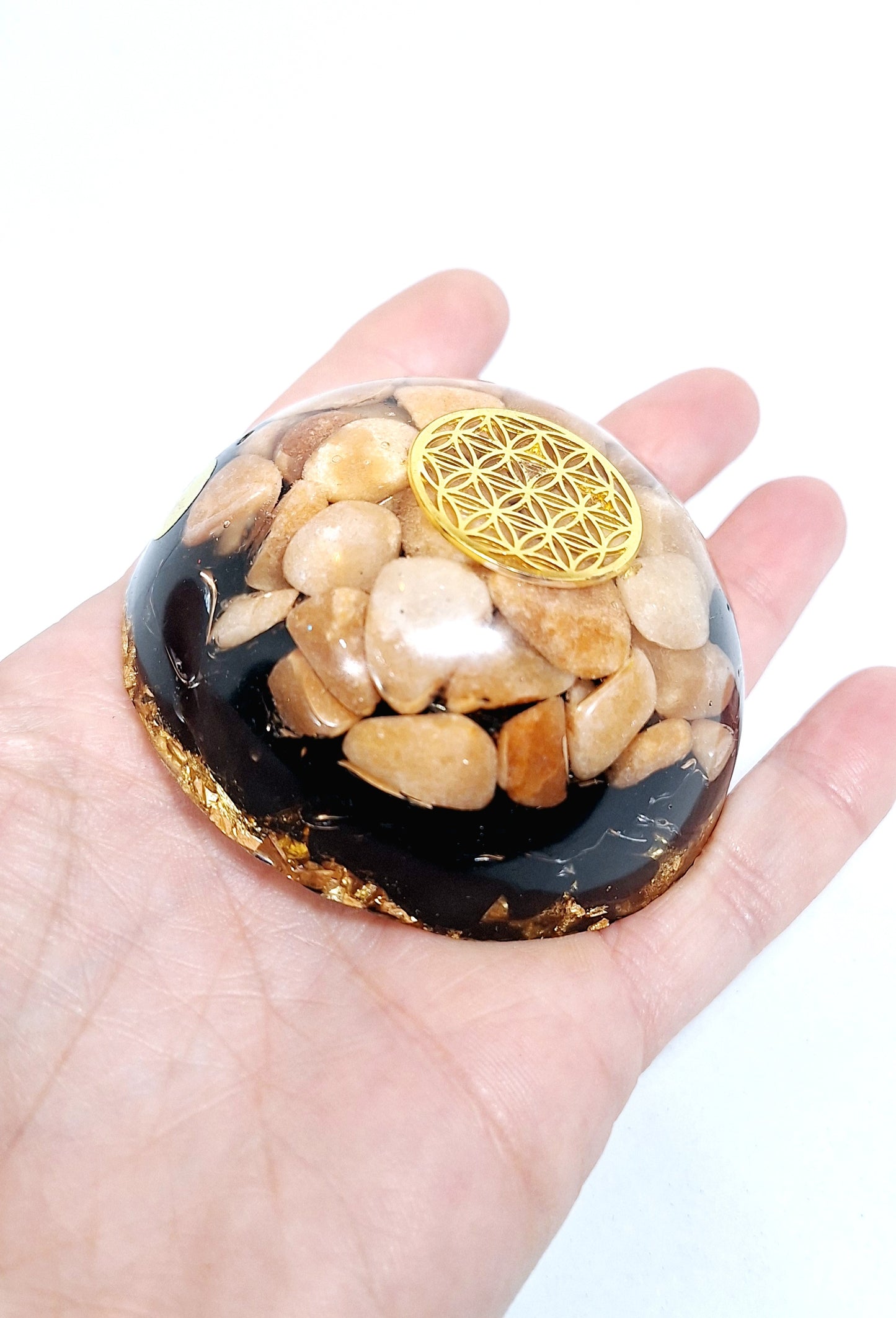 Orgonite dôme - Aventurine orange et obsidienne, or