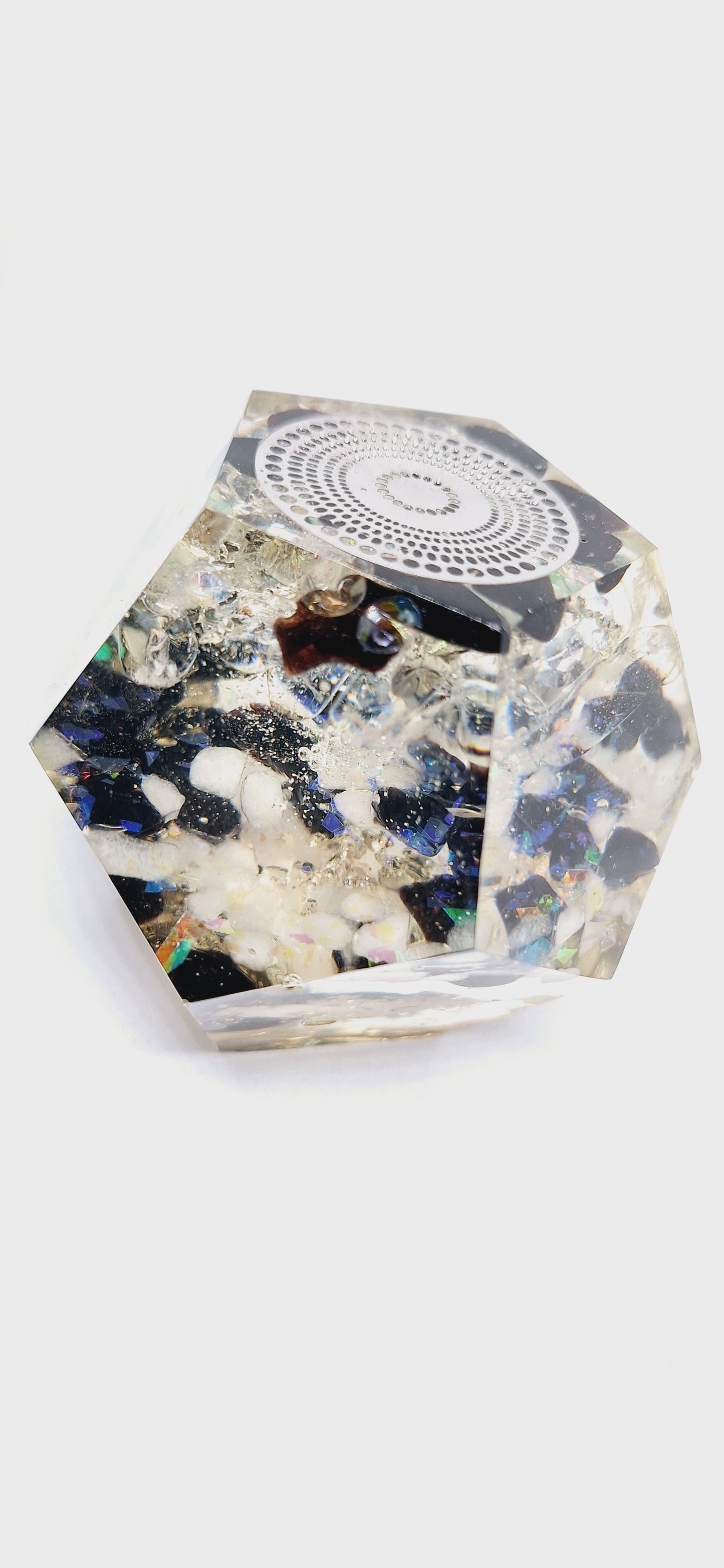 Dodécaèdre Quartz, quartz opaque, obsidienne L