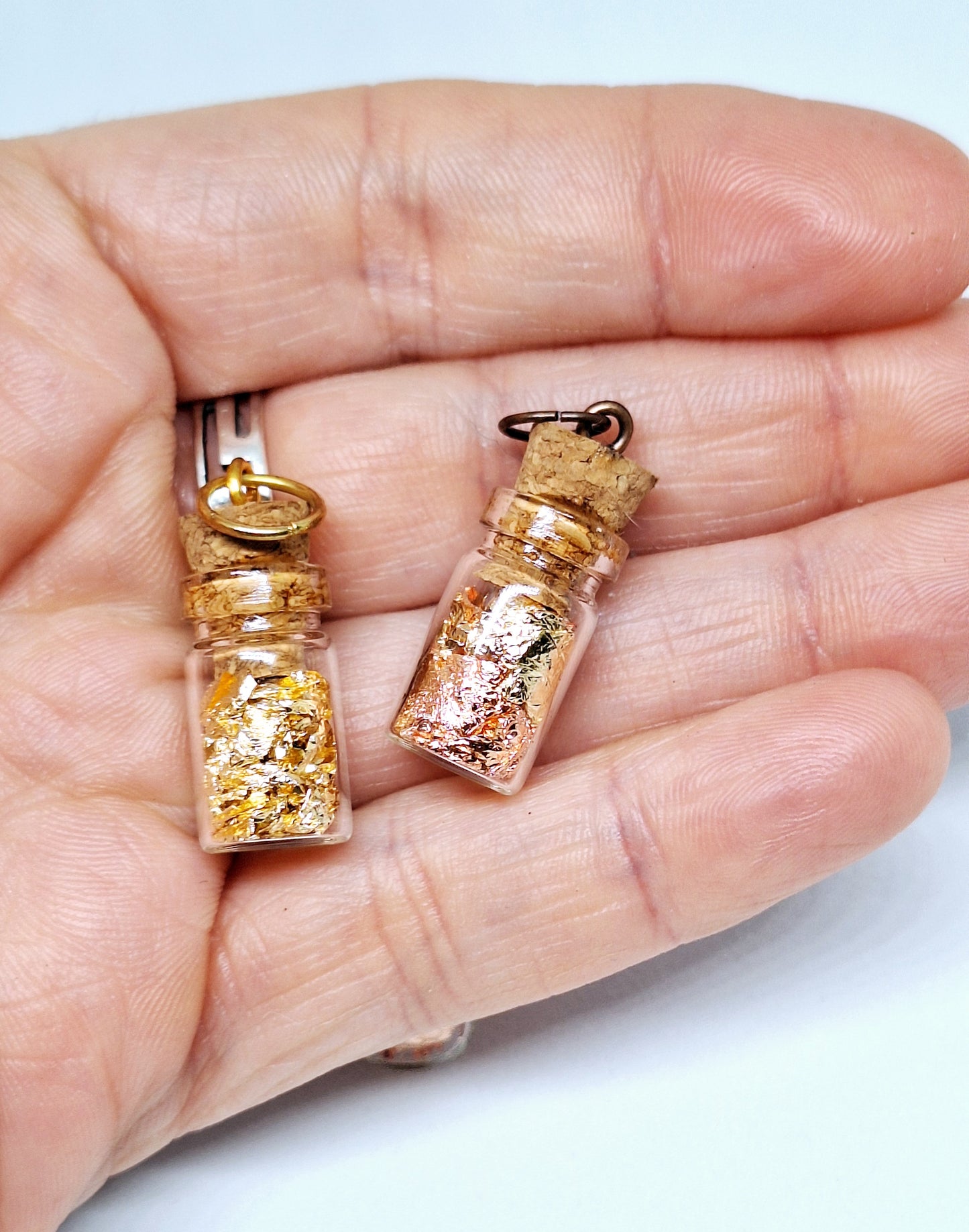 Collier fiole à souhaits cylindriques - métaux