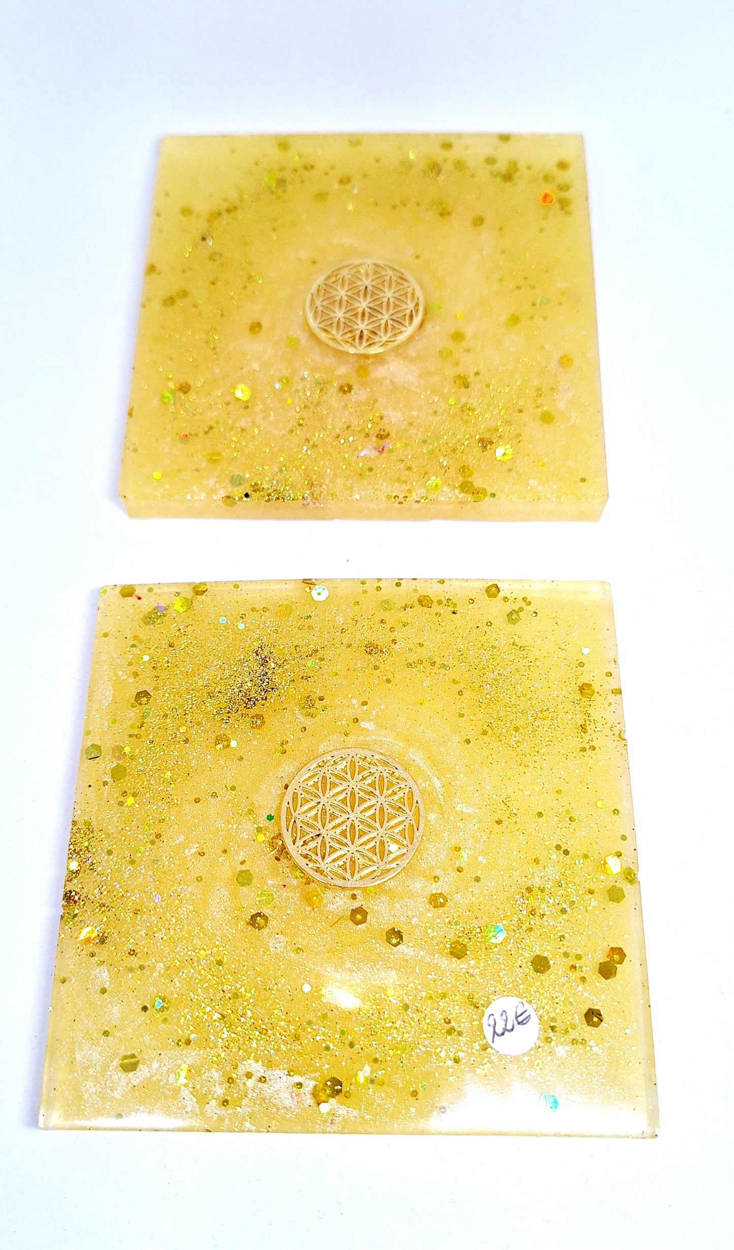 Plaque de rechargement carrée - Fleur de vie - Jaune doré
