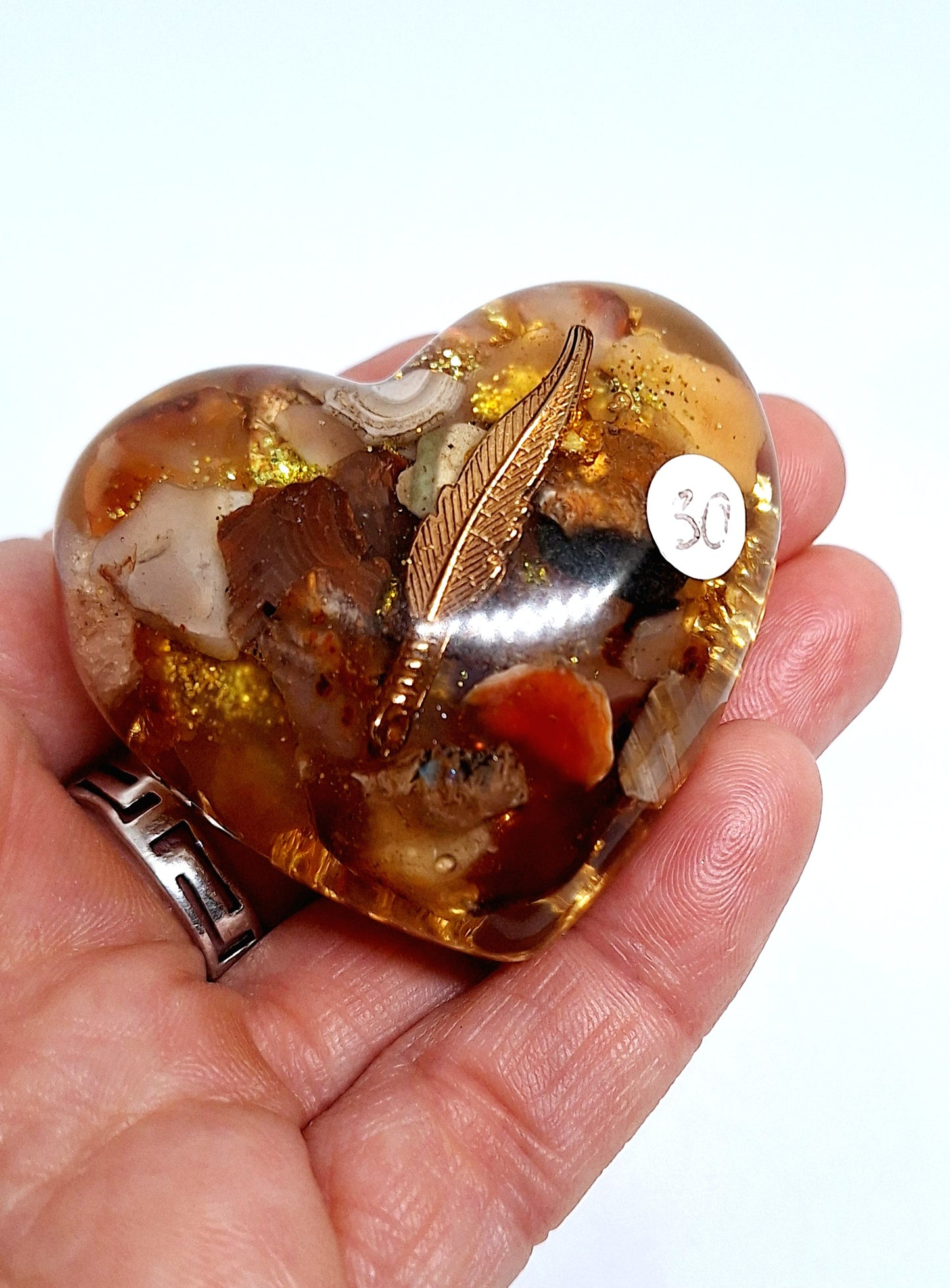 Orgonite Cœur M - Cornaline, or, plume 🧡