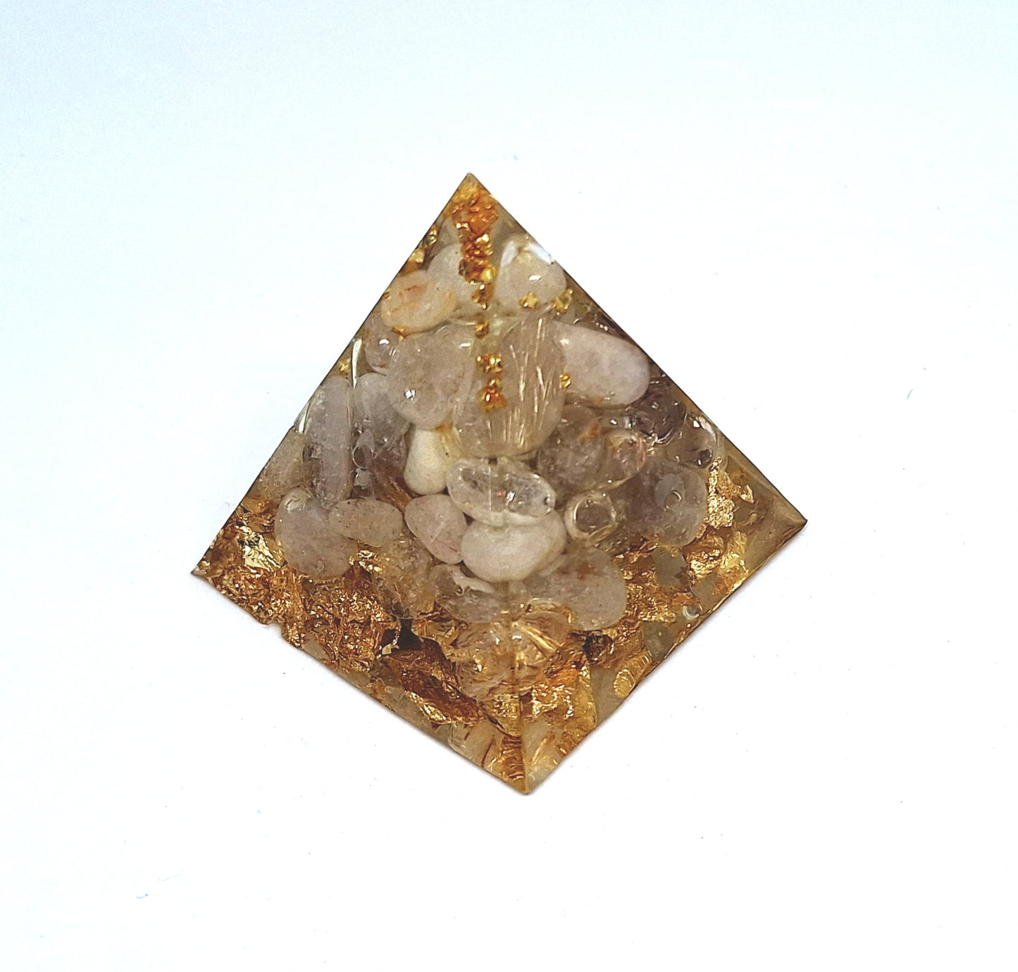 Orgonite pyramide L - Quartz rutile, or, mandala đź’›
