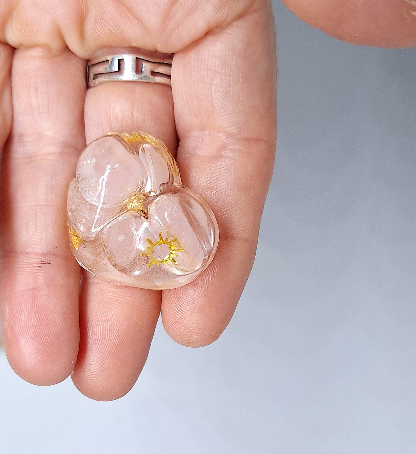 Orgonite Cœur S - Quartz rose, or, soleil, étoile ou lune 🩷
