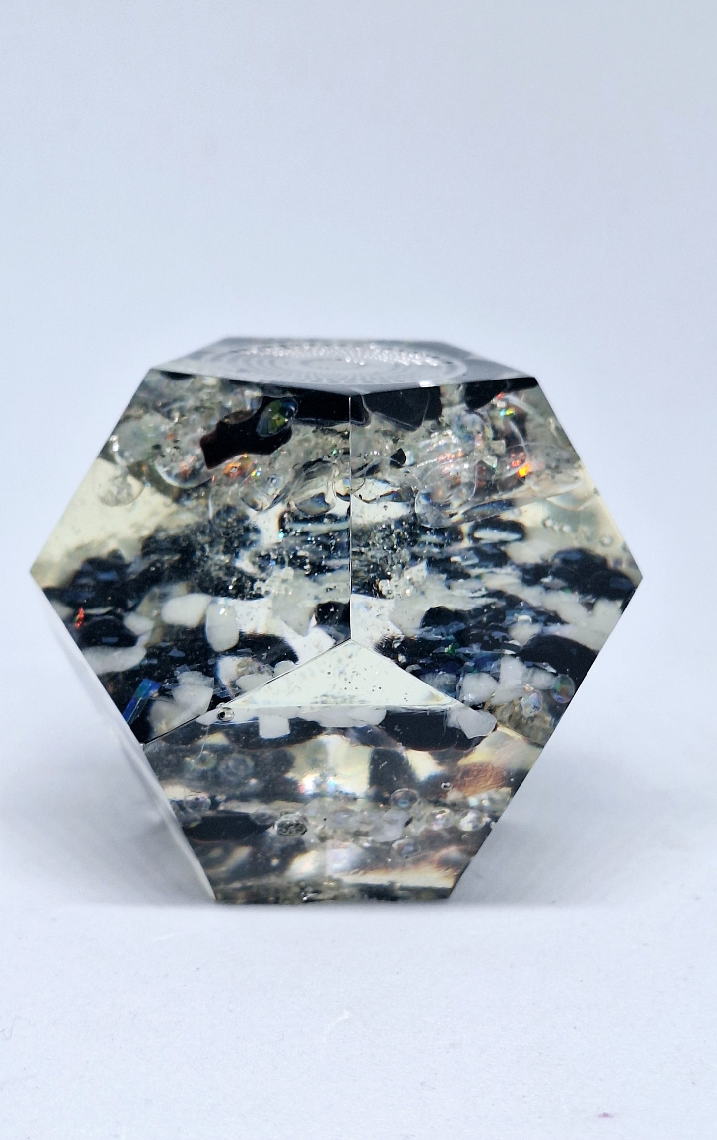 Orgonite dodecaèdre Quartz et obsidienne L