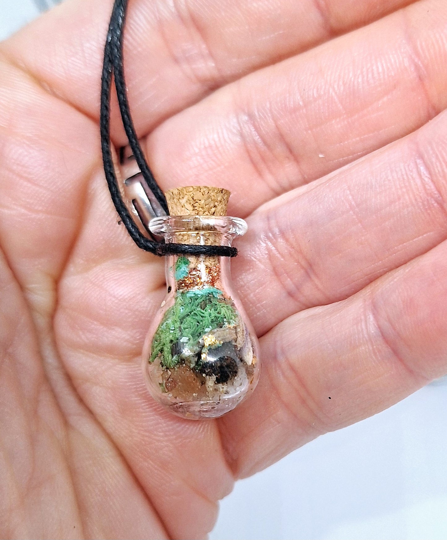 Collier fiole à souhaits arrondie