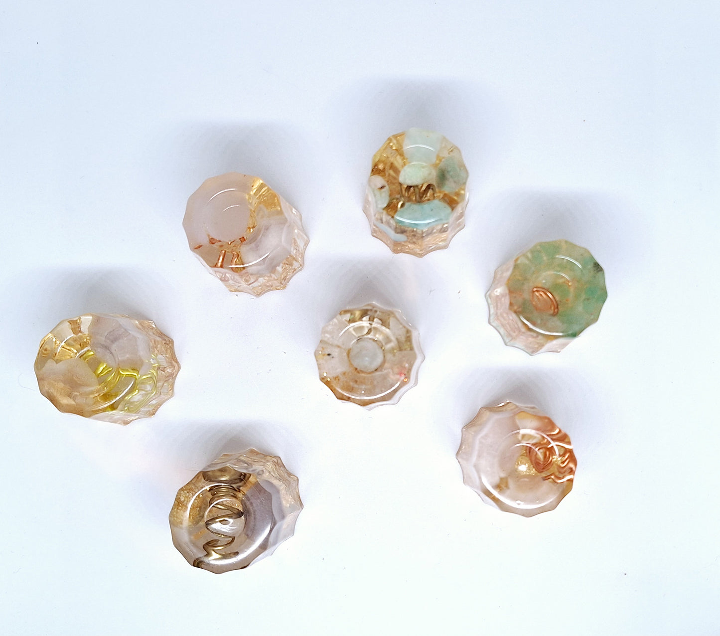 Cannelés©️ orgonites tons clairs