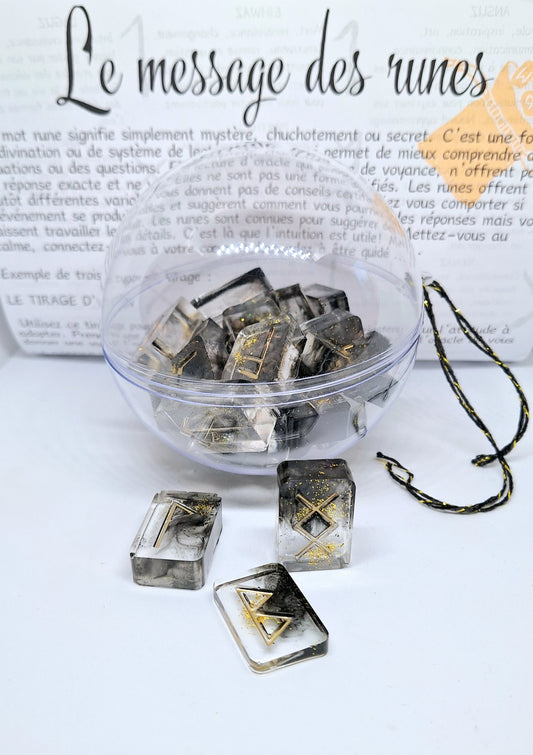 Runes divinatoires - Noir et or