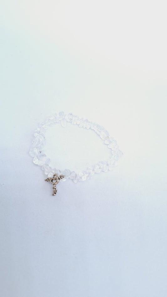 Bracelet quartz / cristal de roche - clé ailée