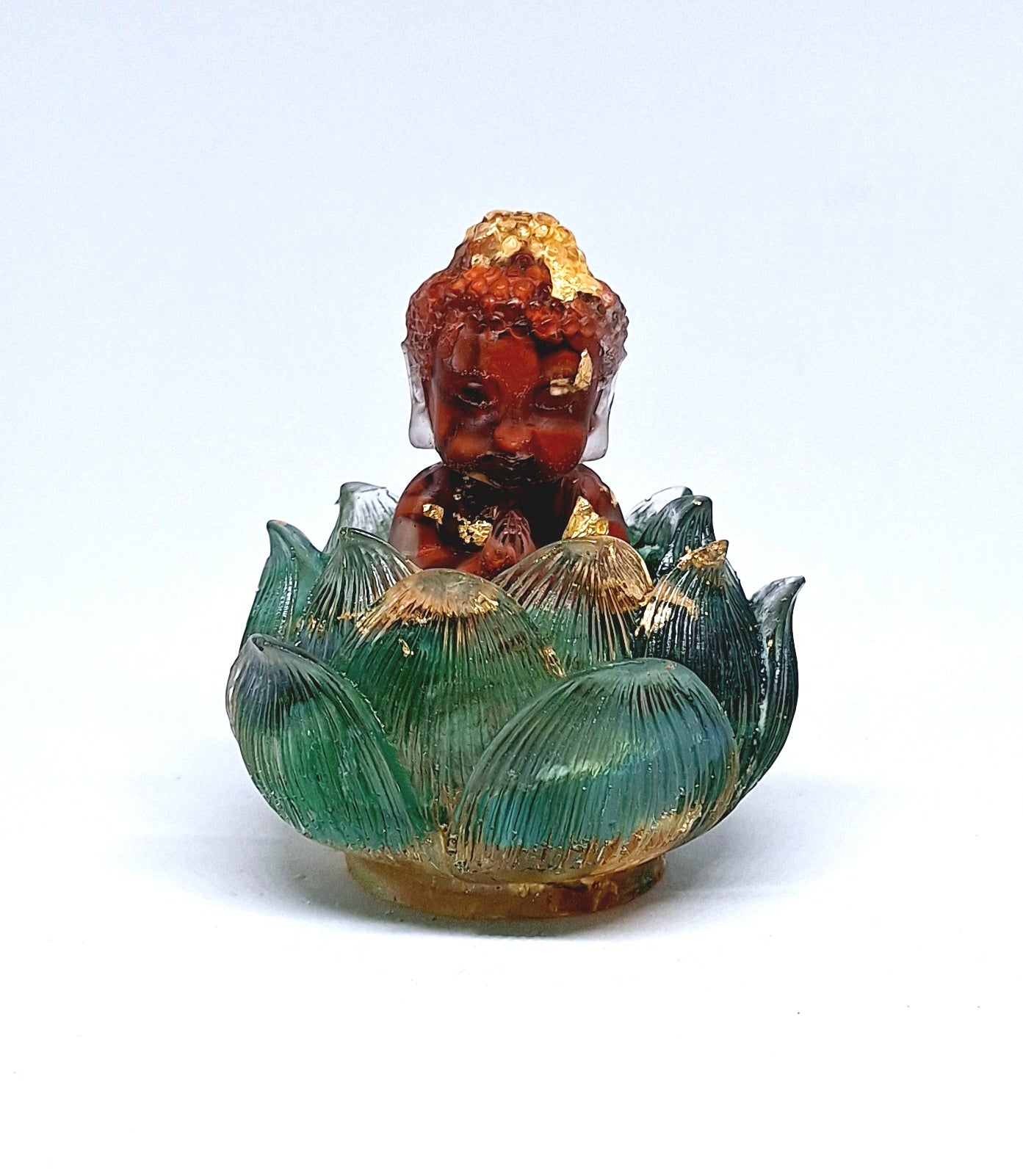 Orgonite Bouddha jaspe rouge dans sa fleur de lotus en agate verte 🪷