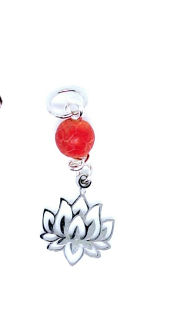 Collier fleur de lotus et pierre