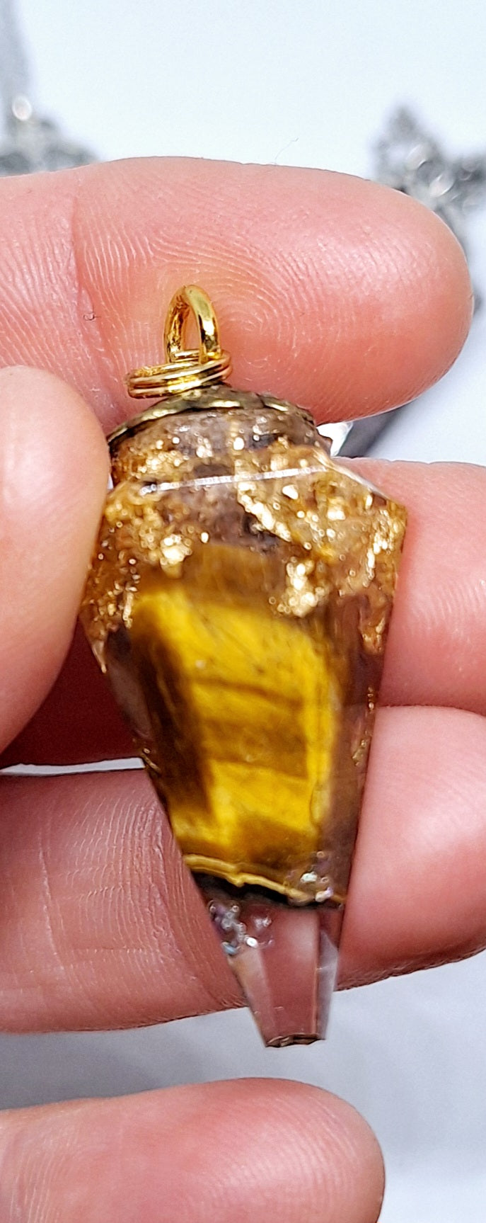 Collier pendule orgonite