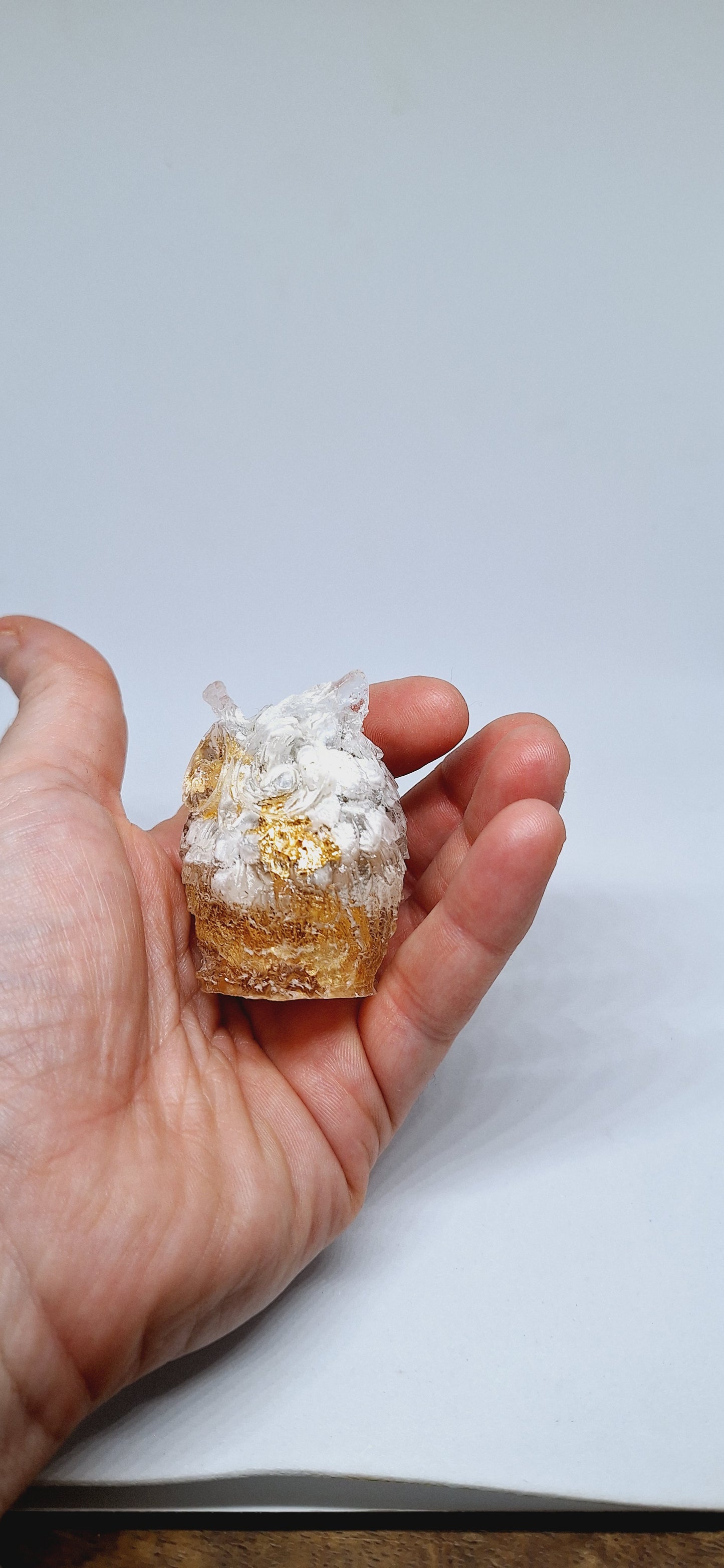 Chouette orgonite Howlite -Or