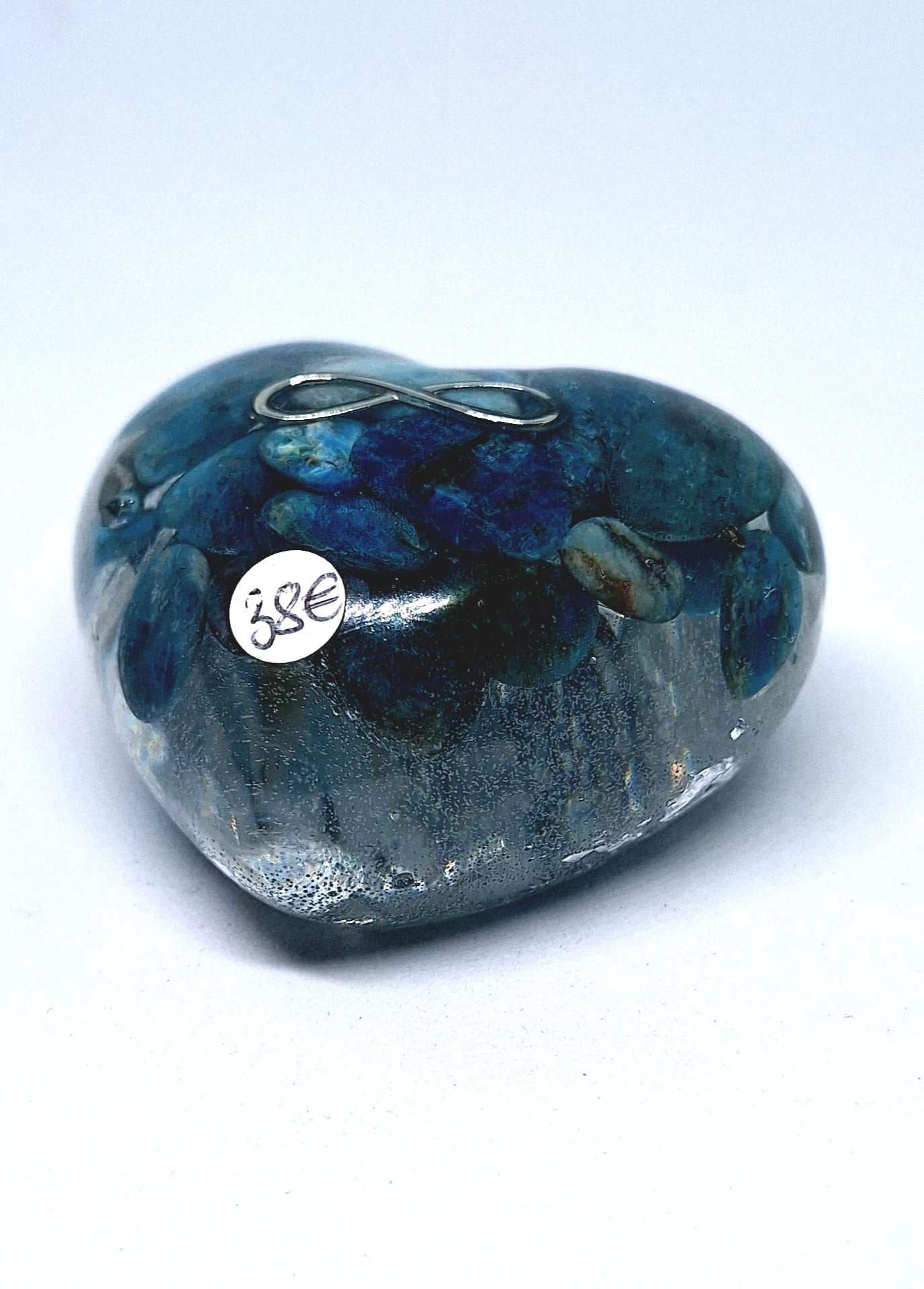 Orgonite Cœur L - Apatite, aluminium, infini 🩵