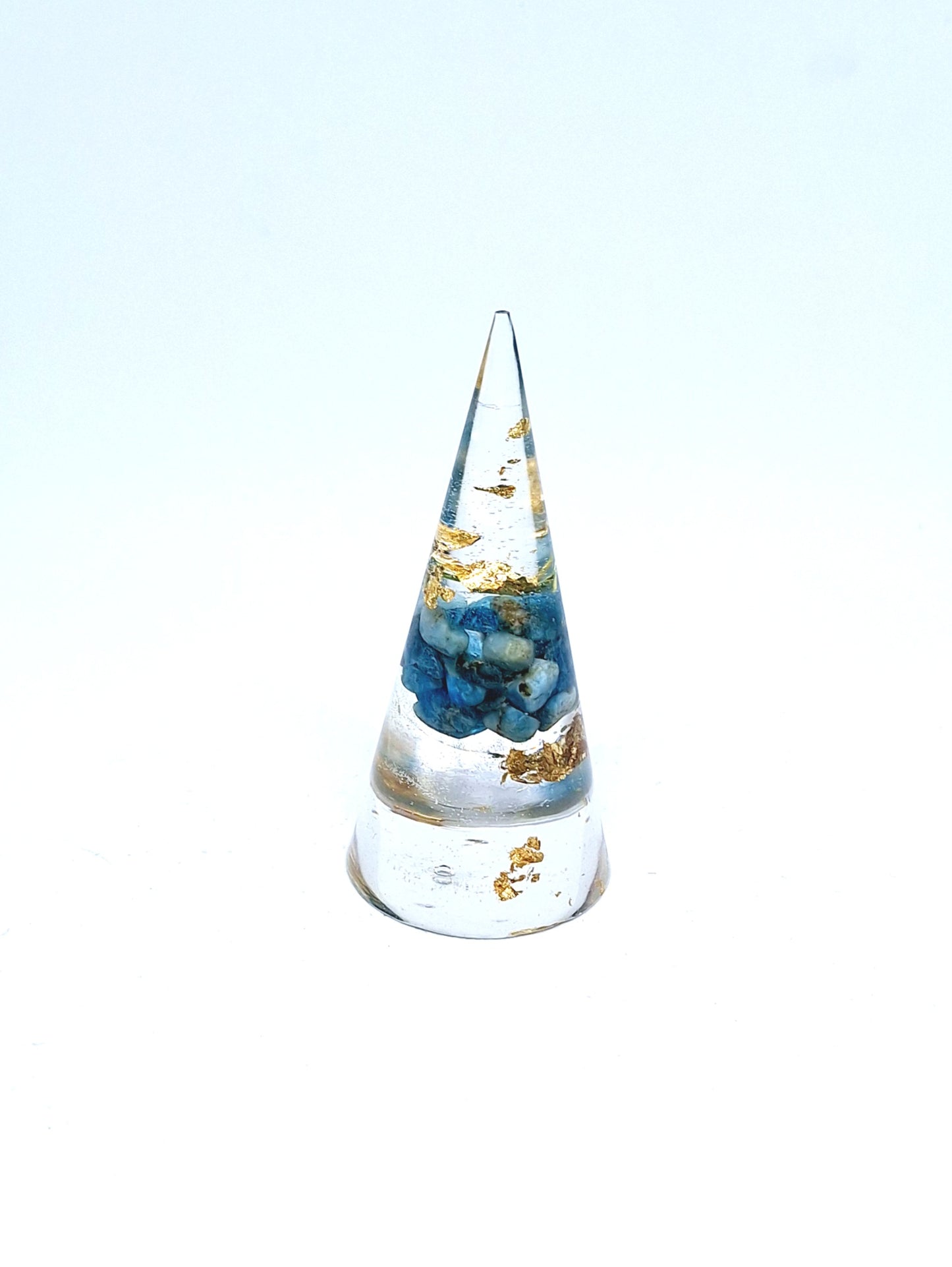 Orgonite cône M - Apatite, lune, or ou cuivre