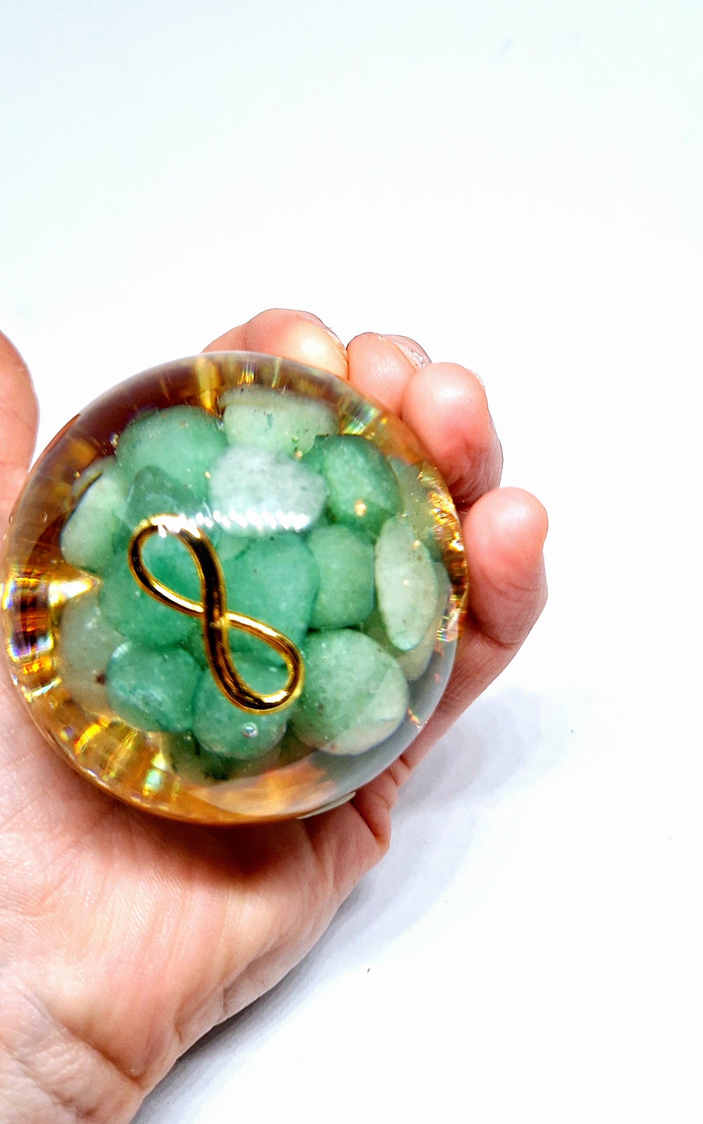 Orgonite Sphère L - Aventurine verte, infini, or