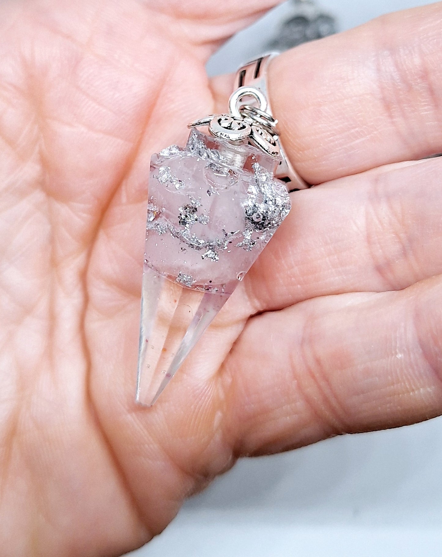 Collier pendule orgonite