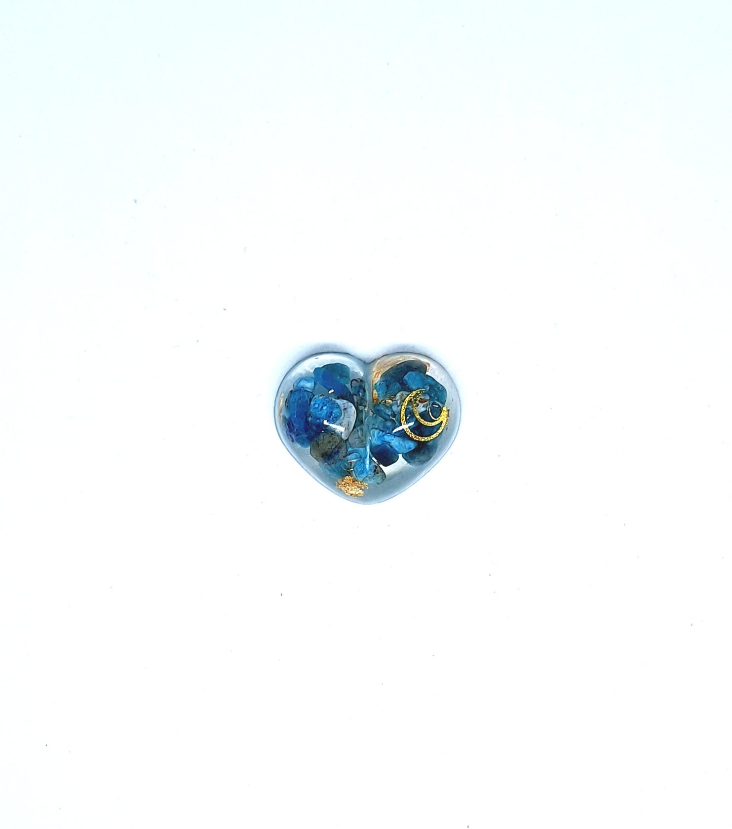 Orgonite Cœur S - Apatite, or, lune ou soleil 🩵