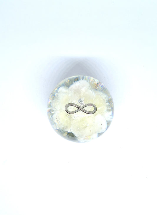 Orgonite Sphère L - Citrine, infini, aluminium