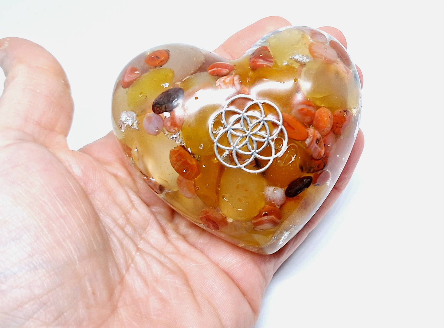 Orgonite Cœur XL - Agate jaune et jaspe rouge, aluminium, graine de vie 💛❤️