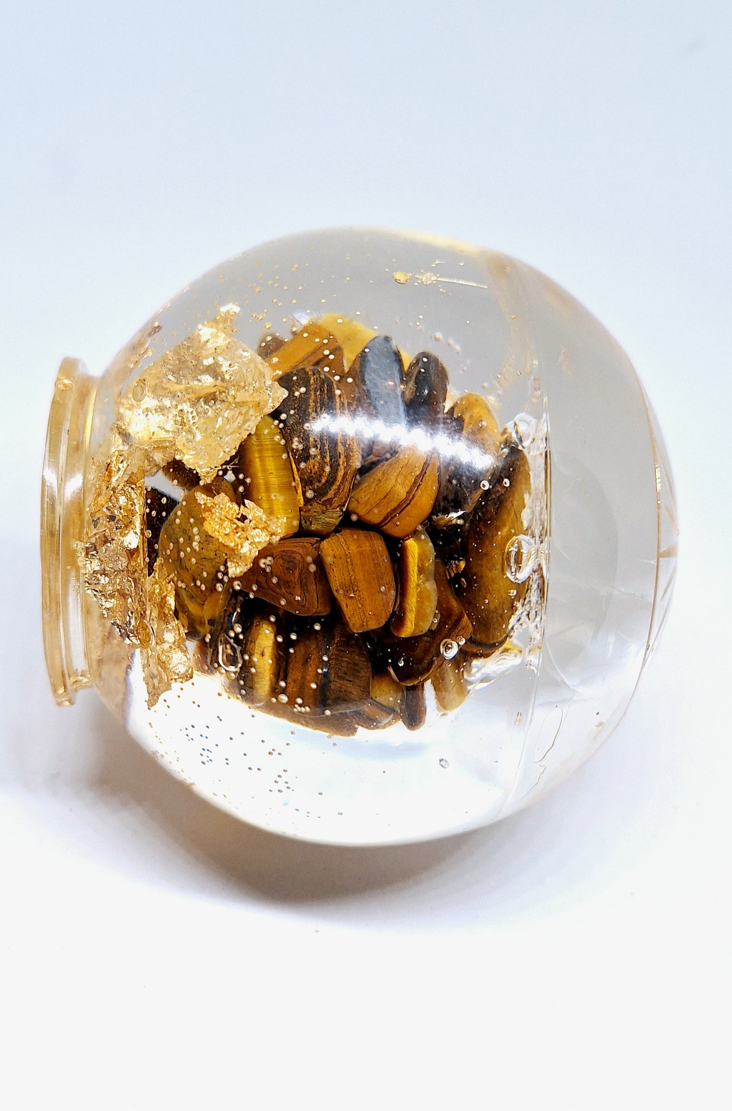 Orgonite Sphère XL - Œil de tigre, soleil