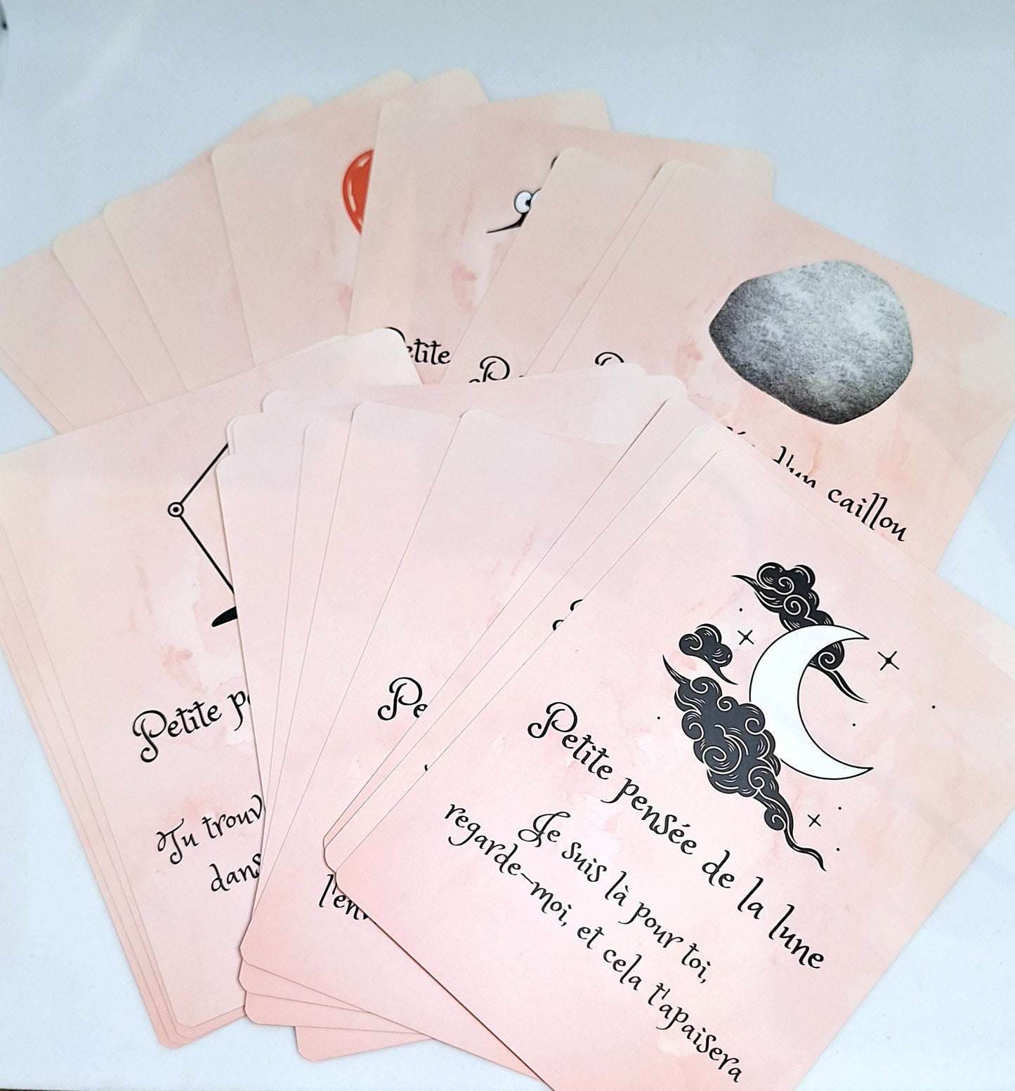 "L'oracle des Petites Pensées Chuchotées" de Mina-Lou Mayeux 💖😁🥰