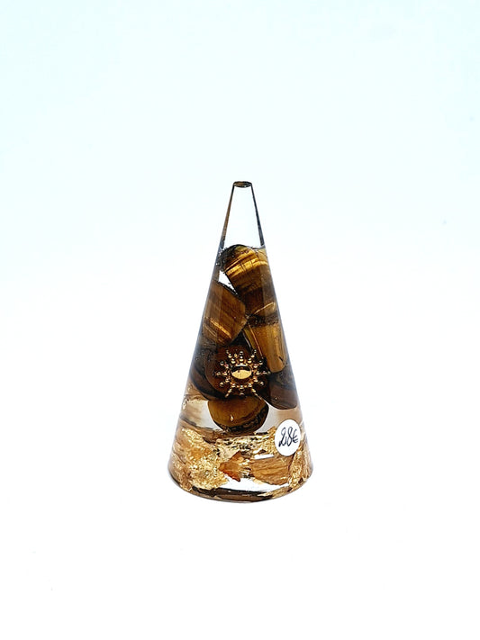 Orgonite cône M - Œil de tigre, soleil, or