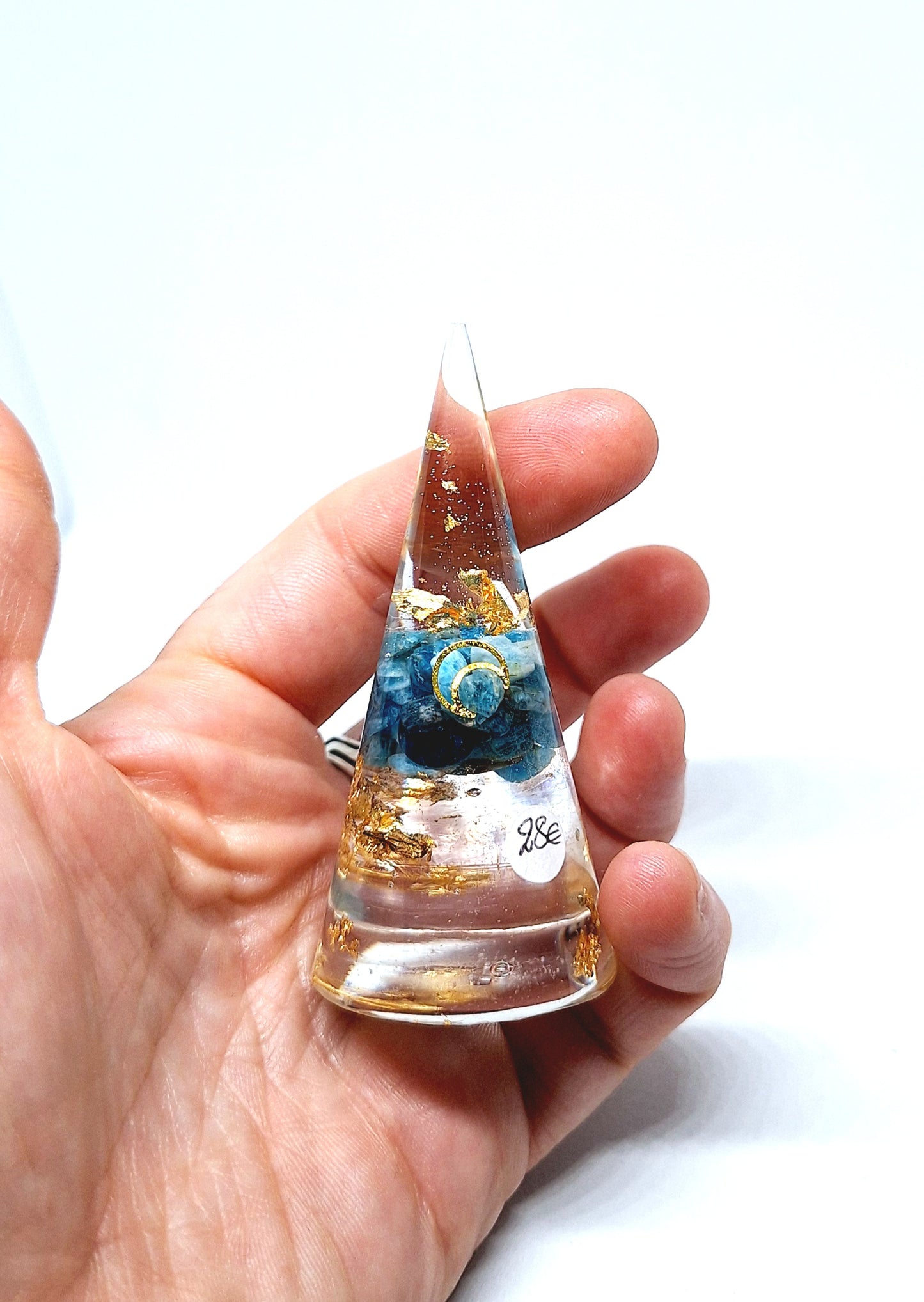 Orgonite cône M - Apatite, lune, or ou cuivre